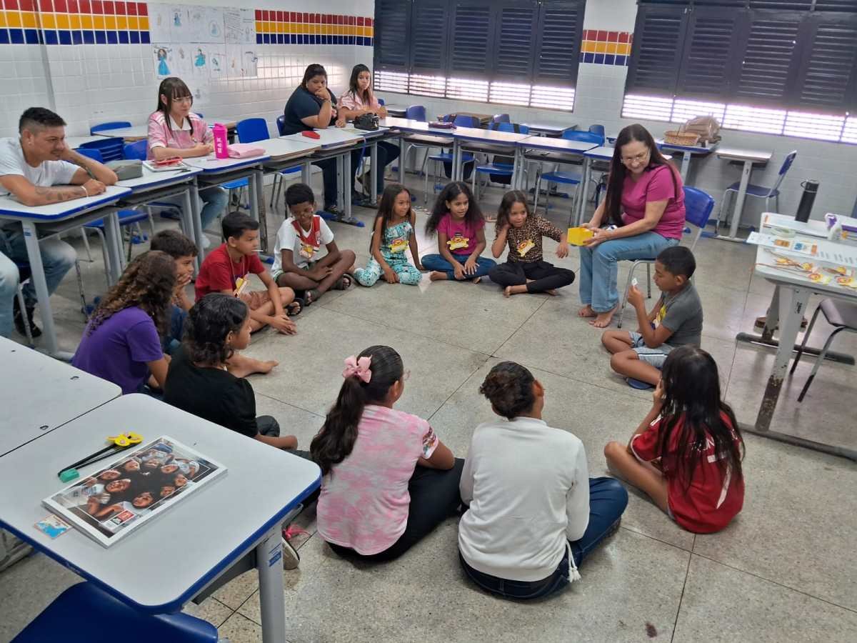 Prefeitura prorroga prazo para inscrição de alfabetizador voluntário, com bolsas até R$ 1.720