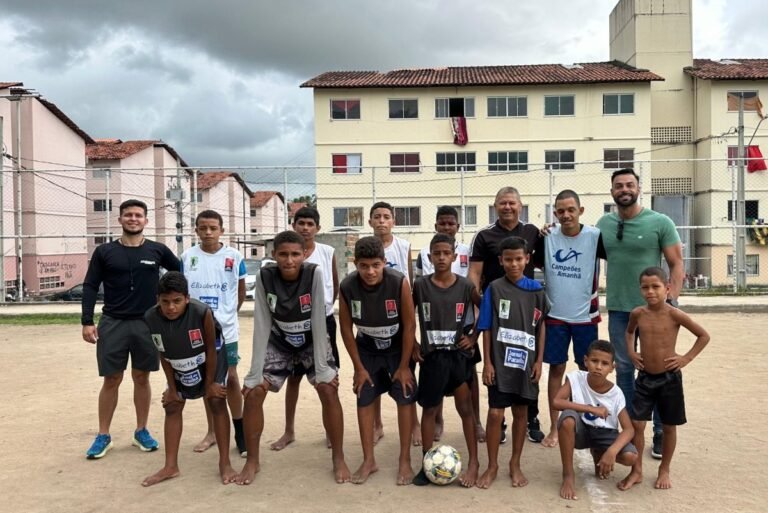 Prefeitura realiza atividades esportivas para as crianças e jovens do Residencial Vista Alegre