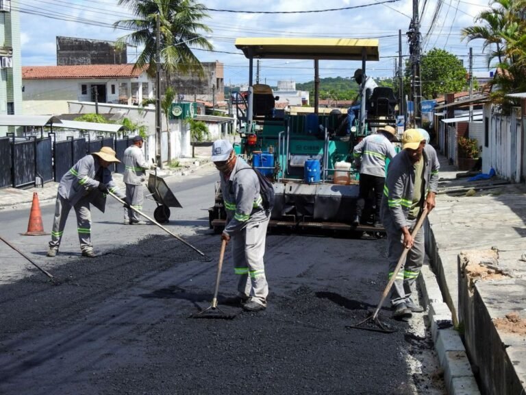 Seinfra reforça ações da Operação Tapa-Buraco e segue com outros serviços nesta terça-feira