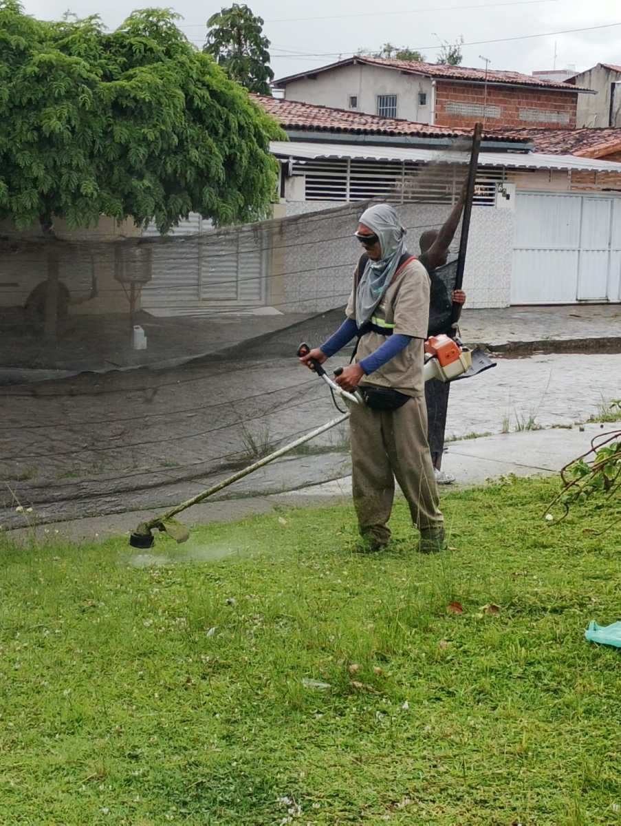 Serviços de manutenção e zeladoria da Sesuz chegam a Praça Bela, nos Funcionários II