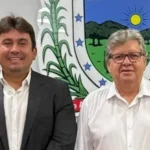 prefeito de sousa elogia joão azevêdo e diz que ele merece vaga no senado