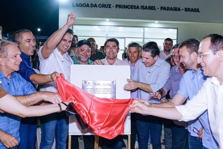 princesa isabel 150 anos: lucas ribeiro entrega aeródromo e escola, investimento de r$6,9 mi