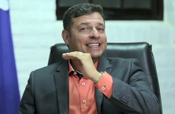 tre pb mantém bloqueio de bens de vitor hugo, medida atinge mais de r$3 milhões