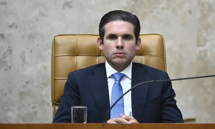 motta rompe com líder do pt, crise entre planalto e congresso se acirra