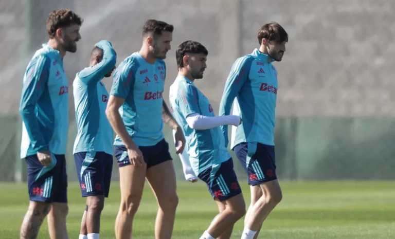 flamengo com 74 pontos pode garantir título contra atlético mg, saiba onde assistir