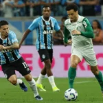 palmeiras perde para o grêmio por 3 a 2, e sonho do título fica quase impossível