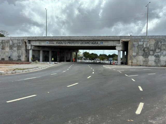 trânsito no novo acesso entre cristo e Água fria liberado; semob jp instala binário no geisel