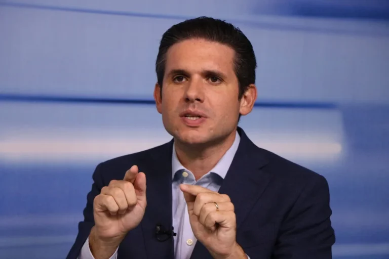 motta proíbe votação do exterior após fuga de alexandre ramagem, câmara limita uso do infoleg