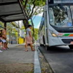 viaduto luciano agra libera tráfego e altera itinerário de ônibus no cristo e Água fria