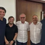 zezinho do botafogo entrega cargo a cícero lucena para fortalecer psb rumo a 2026