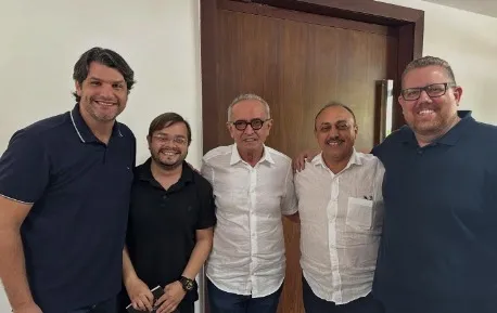zezinho do botafogo entrega cargo a cícero lucena para fortalecer psb rumo a 2026