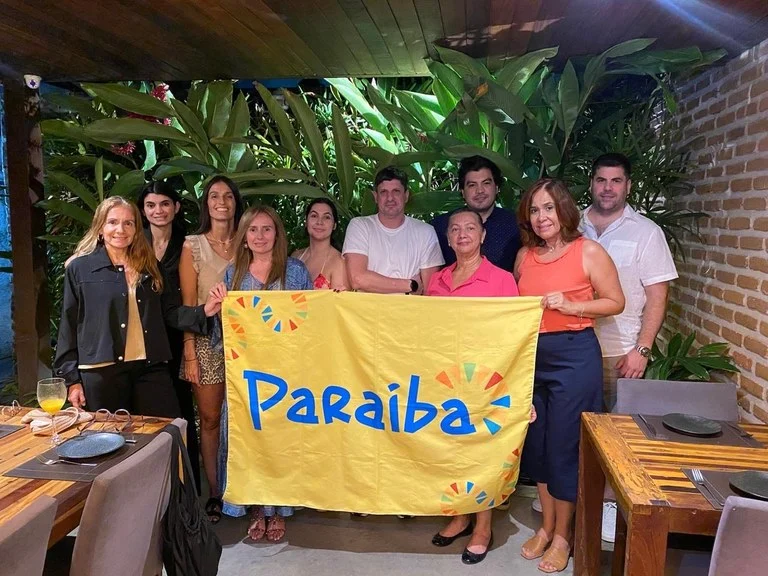 famtour leva 12 agentes argentinos à paraíba para conhecer praias, hotéis e gastronomia