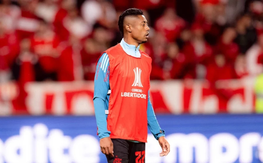 bruno henrique encara tabu e assume função de 9 pelo flamengo na final com palmeiras