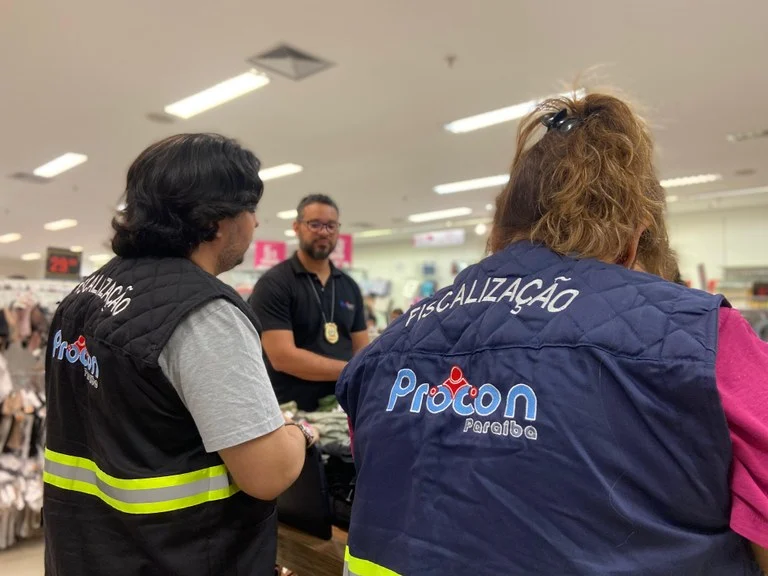 black friday: procon pb autua 27 estabelecimentos por preços e promoções falsas