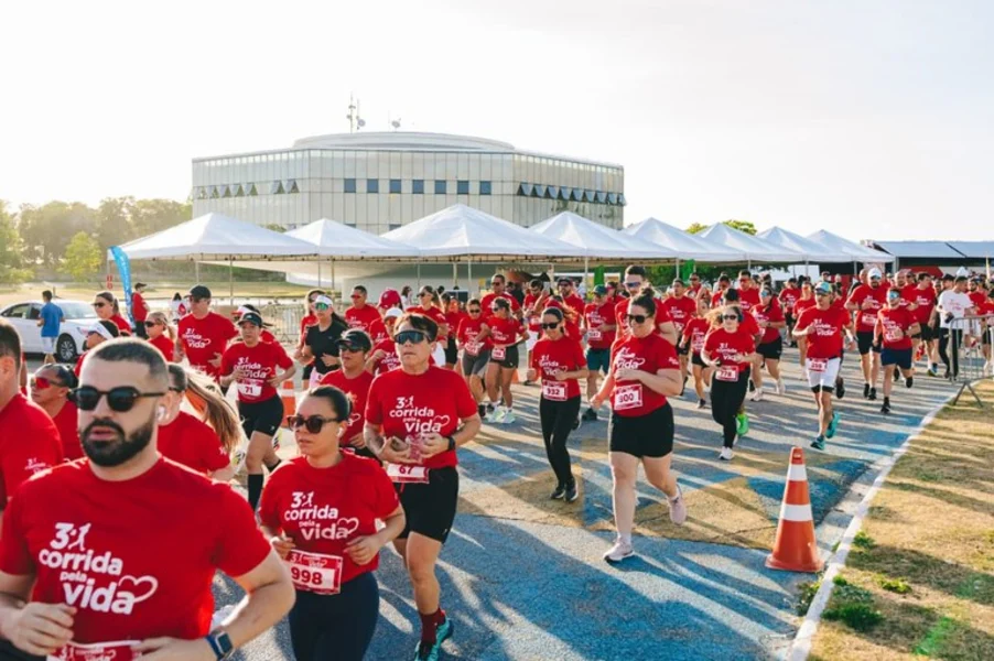 corrida pela vida em jp reúne mais de mil pessoas e impulsiona doação de sangue