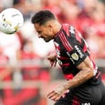 danilo, herói do flamengo, celebra título da libertadores: 'permita se sonhar!'