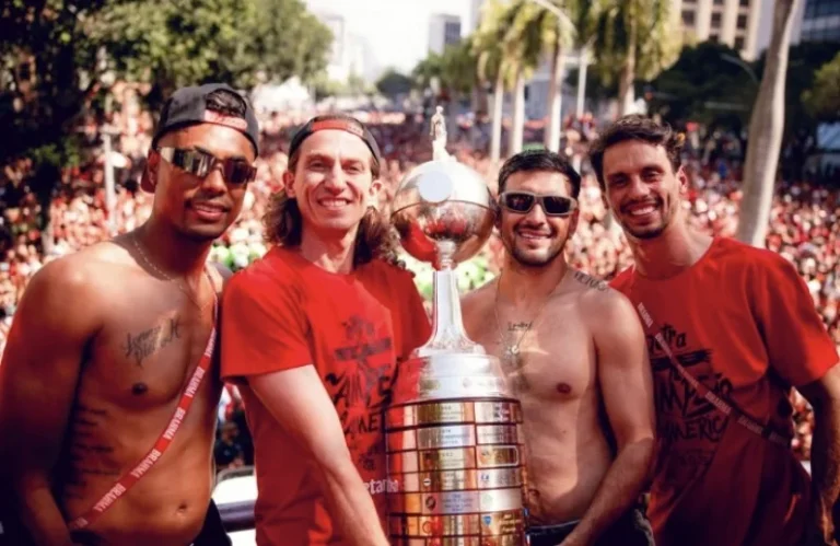 flamengo é tetra da libertadores! veja a cobertura completa do paraíbaonline e a festa do título