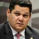 davi alcolumbre critica demora do executivo em indicar nome para o stf e alerta para 'jogo' no senado