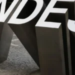 brasil em 40 anos: economia, desafios e o futuro em discussão