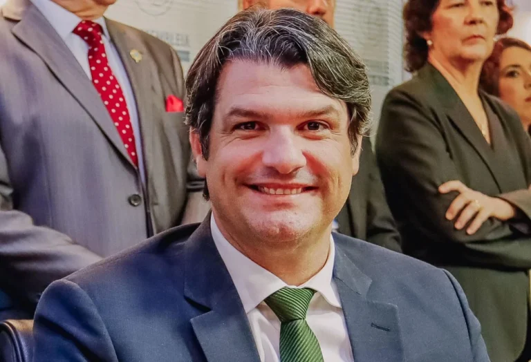 leo bezerra coordenará pré campanha de cícero lucena ao governo da paraíba em 2026