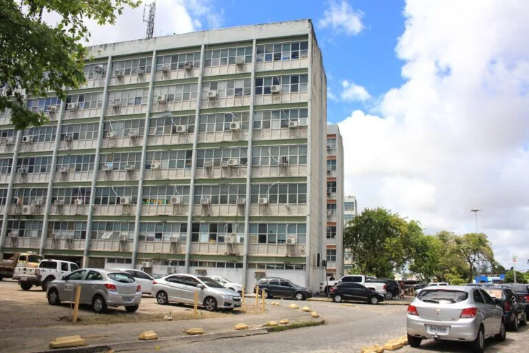 ponto facultativo: repartições públicas da paraíba fecham em 8 de dezembro
