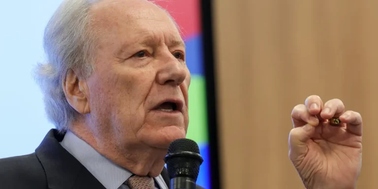 brasil lança plano com bancos contra fraudes digitais: saiba como se proteger!