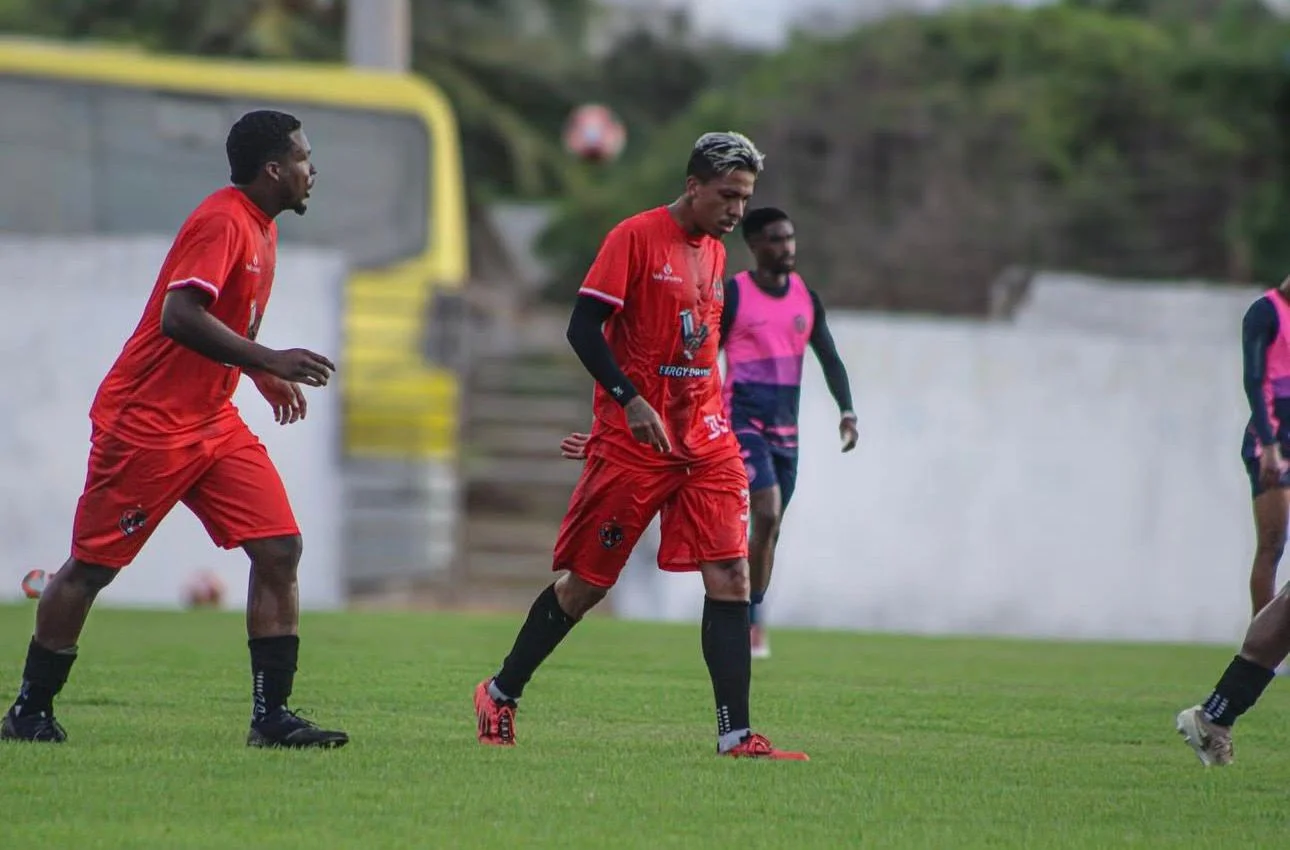 confiança pb estreia com vitória em amistoso de pré temporada contra o laguna, marcando 3 a 1 e mostrando força para 2026