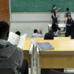 9 em 10 professores brasileiros sofrem violência e censura, revela pesquisa uff/mec