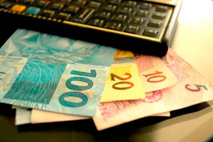 feriado em joão pessoa: shoppings abertos, bancos e repartições públicas fechados nesta segunda (8)