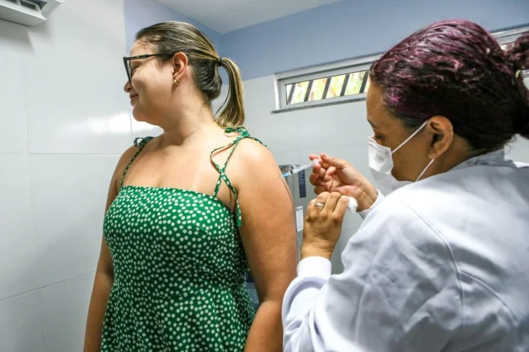 dia d de multivacinação em joão pessoa: Última chance para atualizar vacinas em 2023!