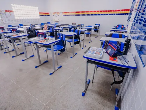 joão pessoa: escolas municipais ganham lei para presença voluntária de padres e pastores em apoio espiritual