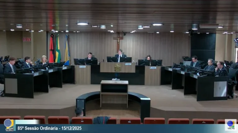 ultrassom confirma 2 hérnias em bolsonaro, defesa pede cirurgia ao stf