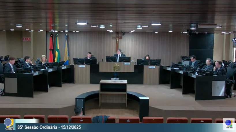 ultrassom confirma 2 hérnias em bolsonaro, defesa pede cirurgia ao stf