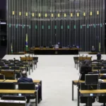 câmara pode votar corte de 10% em benefícios fiscais federais nesta terça (16)