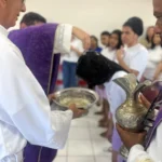 missa de natal: fé e batismo transformam vidas na penitenciária maria júlia maranhão