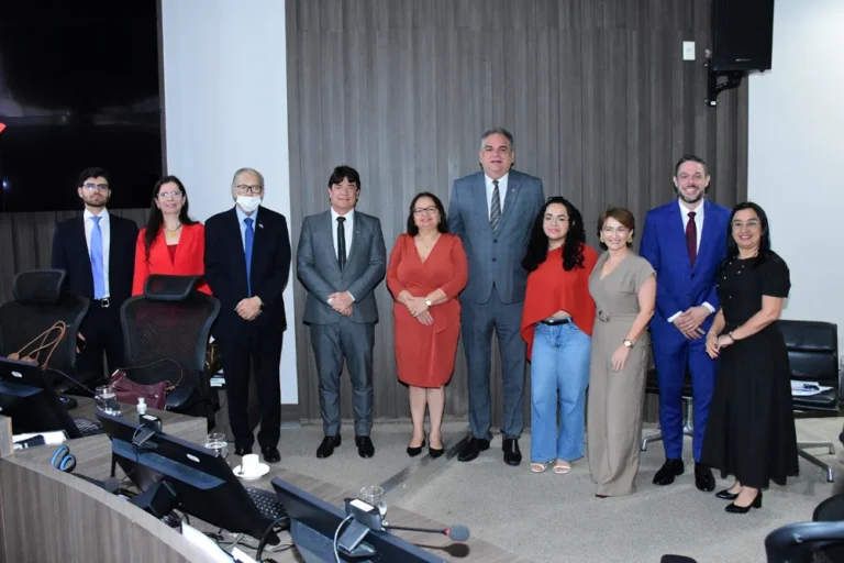 fiepb e tjpb unem forças pelo programa novos caminhos para jovens na paraíba