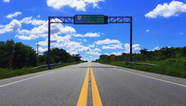 acidente na br 230: motorista alcoolizado causa colisão e deixa dois feridos na paraíba