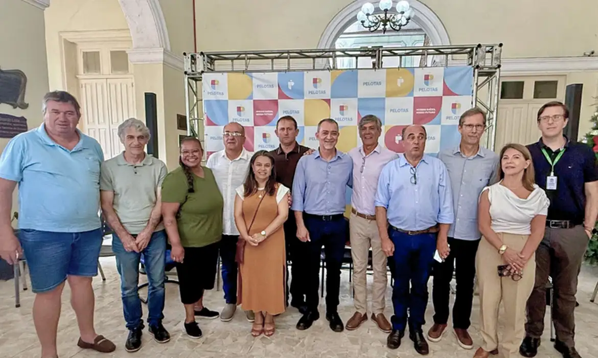 governo federal investe r$ 4 milhões em suco de pêssego do rs para ajudar produtores