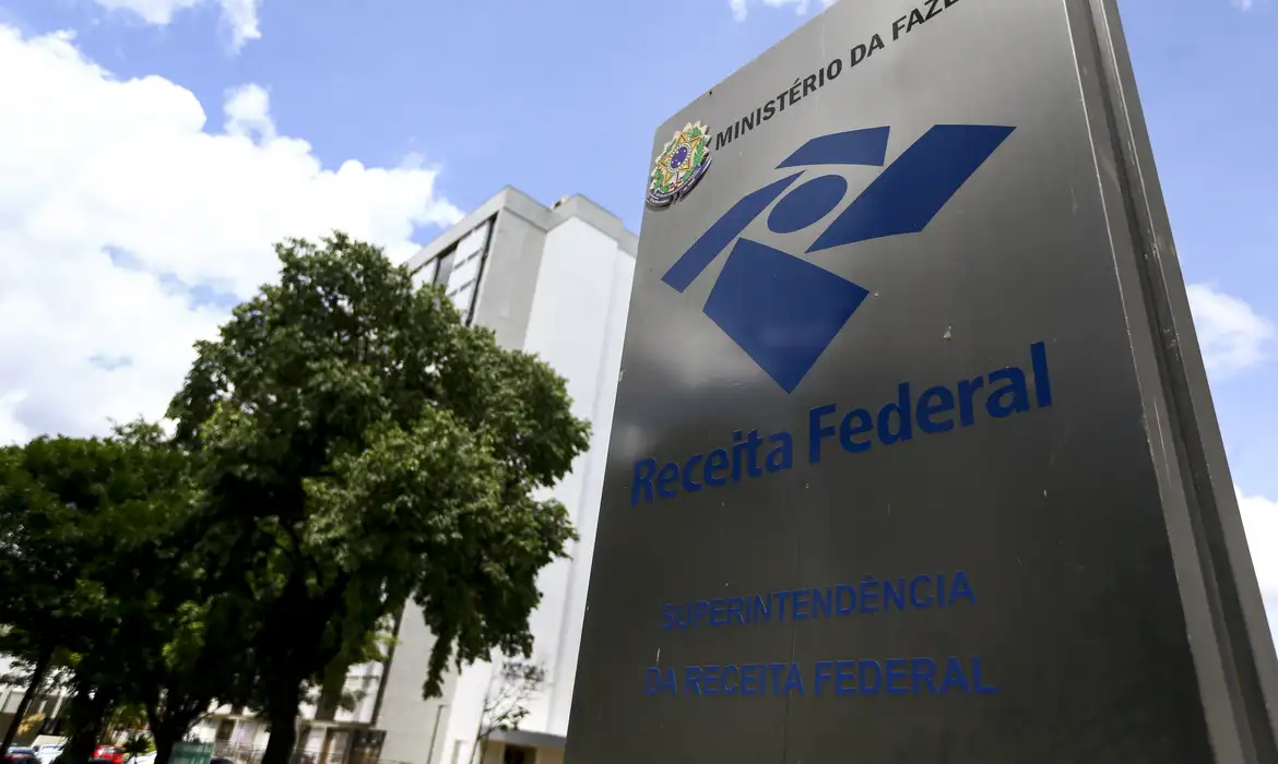 arrecadação federal: união bate recorde de r$ 226,75 bilhões em novembro