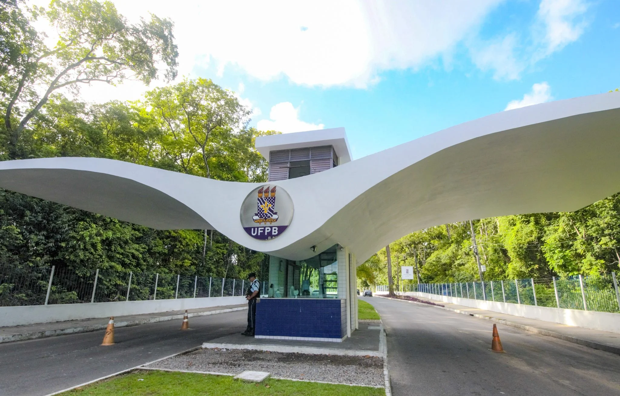 ufpb abre concurso com 31 vagas para professores e salários de até r$ 14 mil