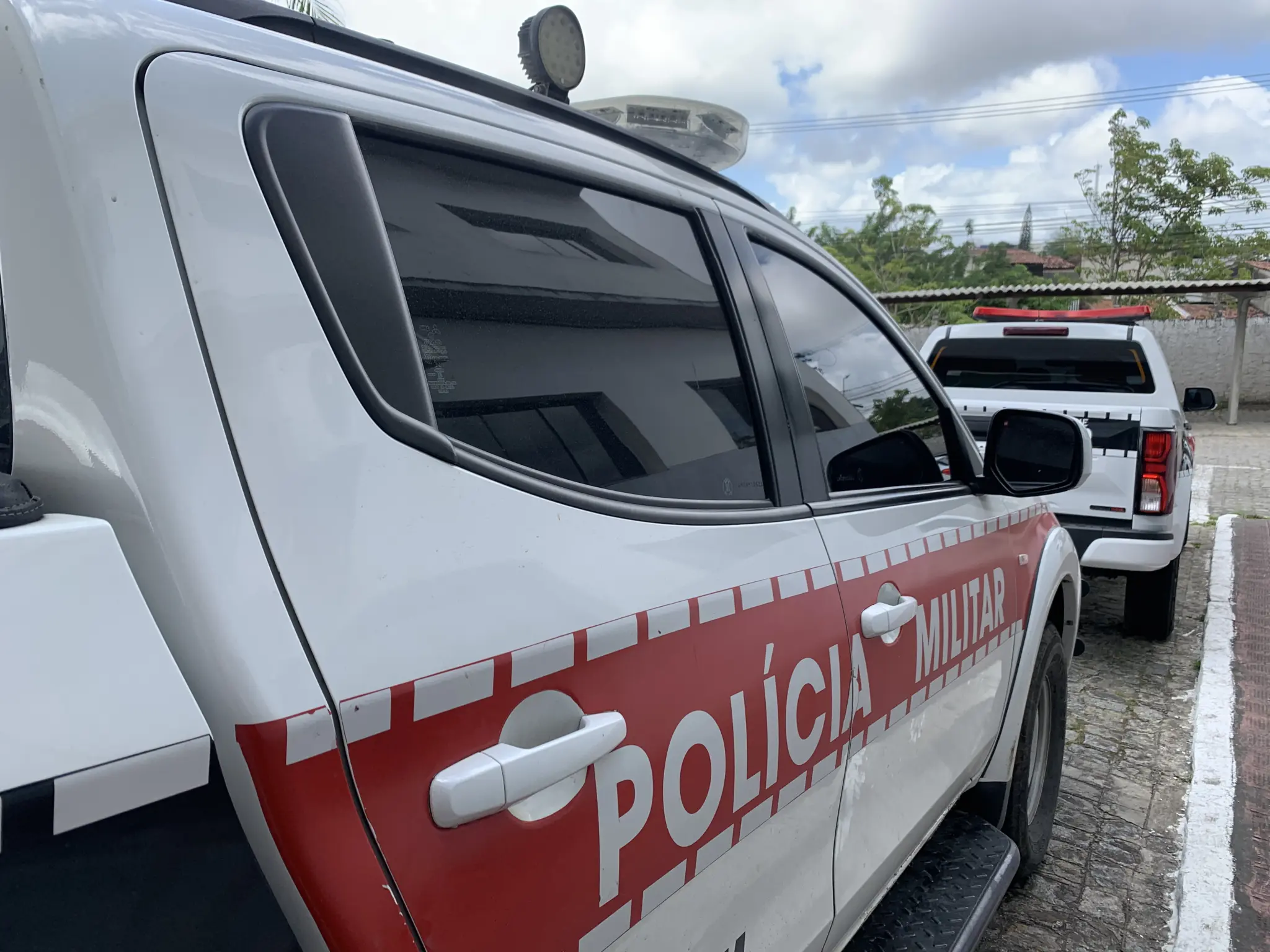 mulher é baleada na perna em tentativa de homicídio no valentina, joão pessoa