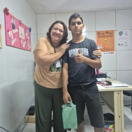 veronica e gerson em uma de suas ultimas idas ao conselho tutelar 1764540071027 v2 450x450.jpg
