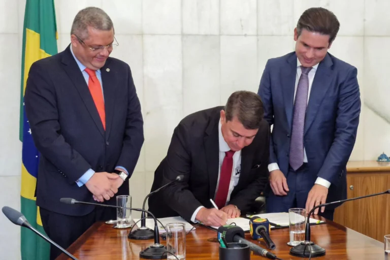 joão pessoa lidera inovação: rede legislativa metropolitana de tv amplia acesso à democracia em 12 cidades