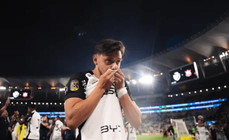 stf mantém prisão de filipe martins, ex assessor de bolsonaro, por descumprir medidas cautelares