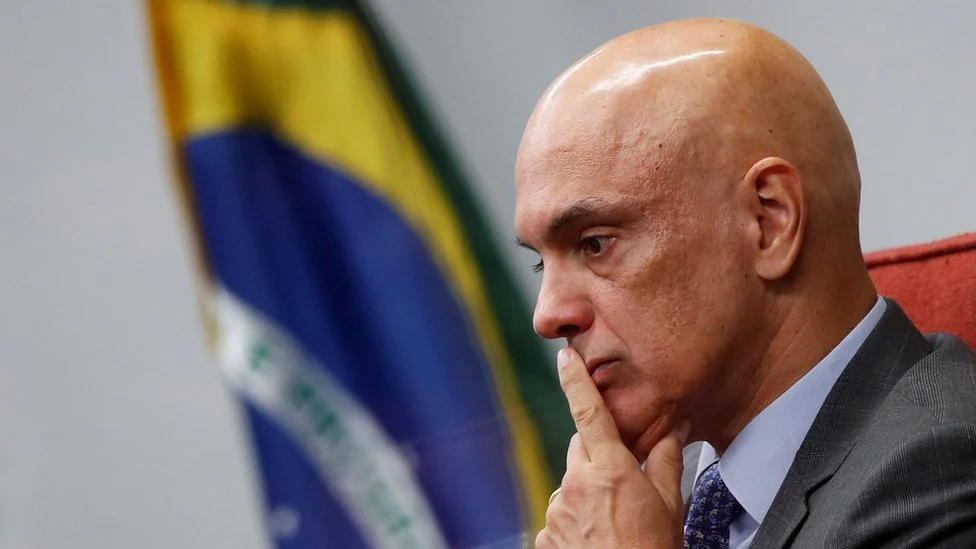 moraes nega pedido de bolsonaro para exames em hospital após queda; pf avalia caso
