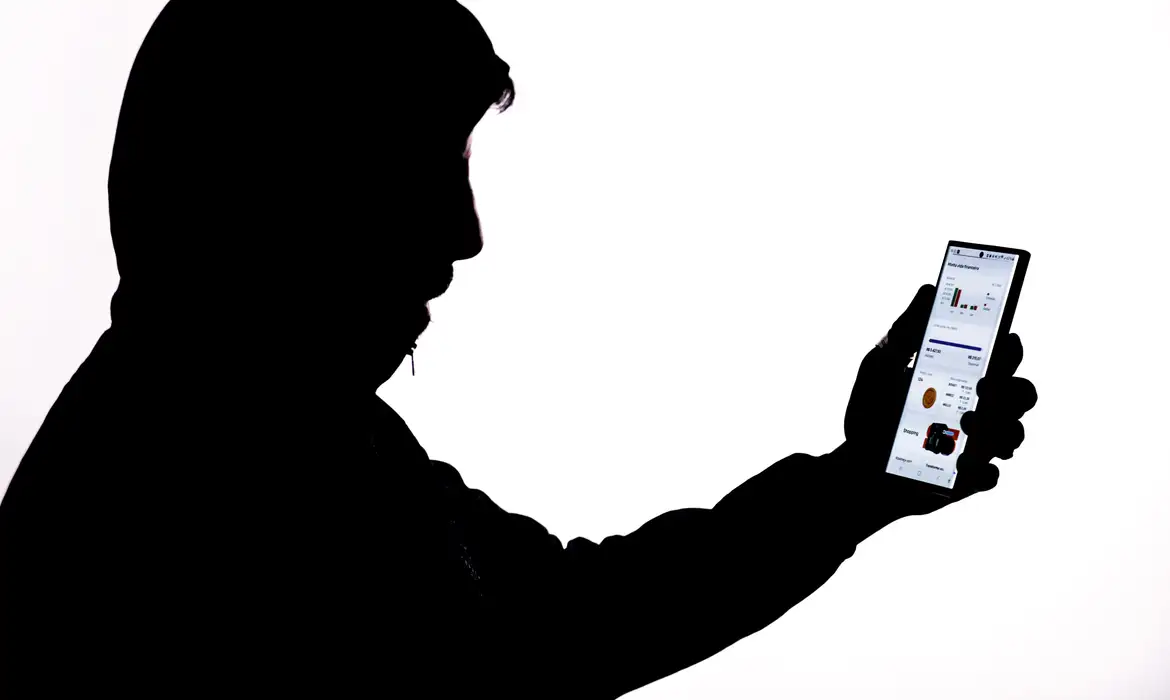 bc protege+: 111 mil fraudes bloqueadas em um mês. veja como se proteger!