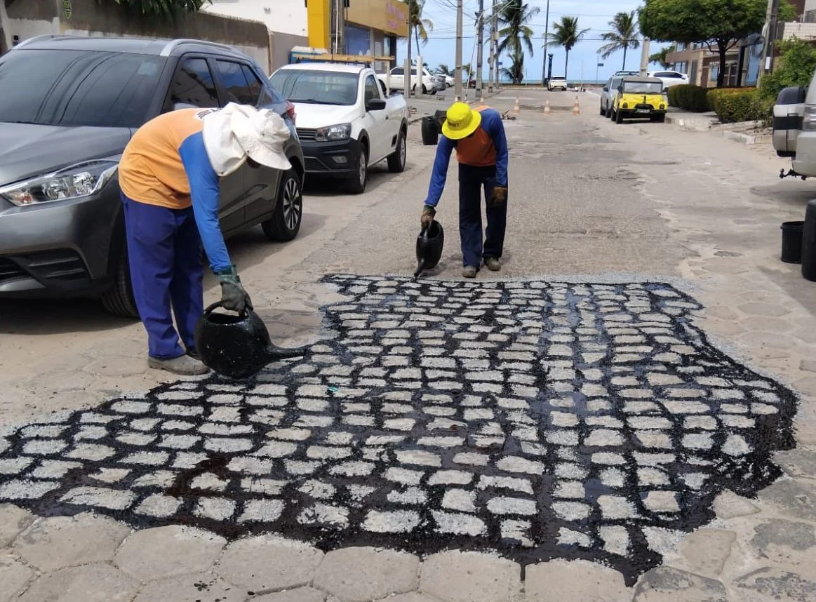 seinfra em ação: 23 bairros de joão pessoa recebem manutenção viária