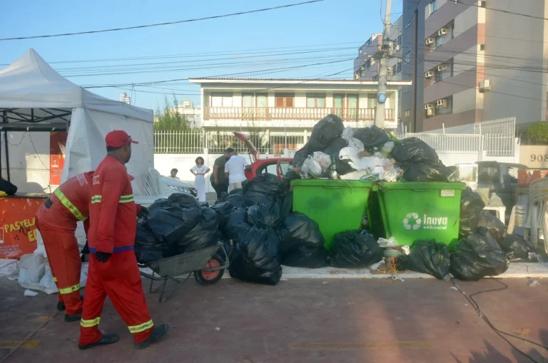 férias em joão pessoa: emlur intensifica coleta de lixo com mais 150 toneladas/dia