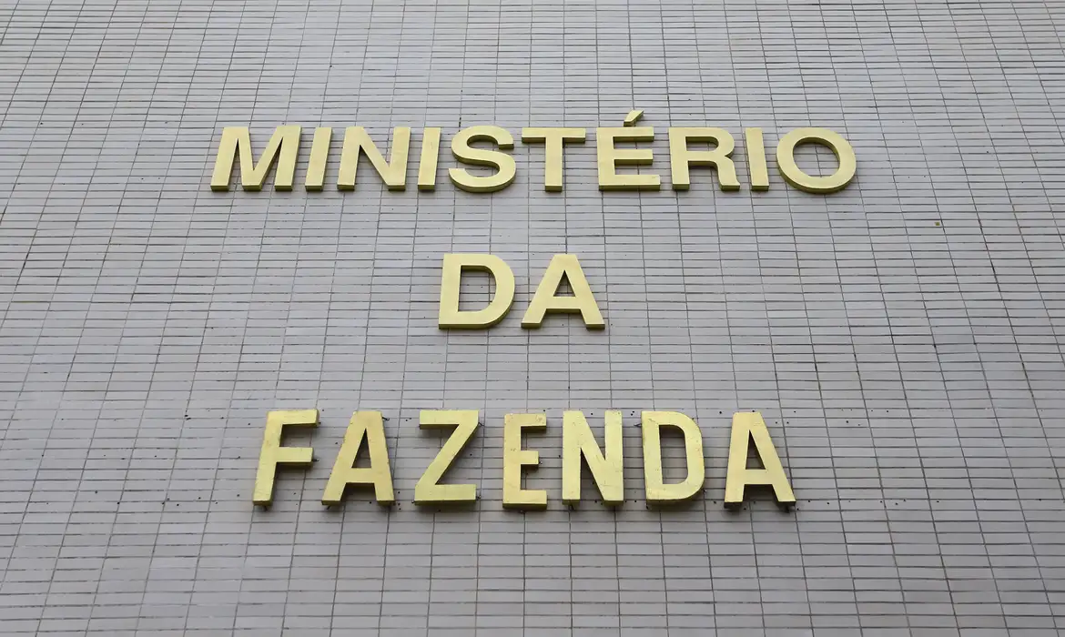 fazenda comemora ipca de 4,26%: menor inflação do plano real em 2025!