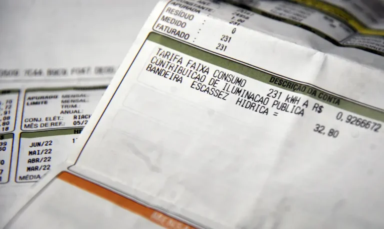 aneel define calendário de bandeiras tarifárias de energia para 2026: saiba quando haverá reajustes